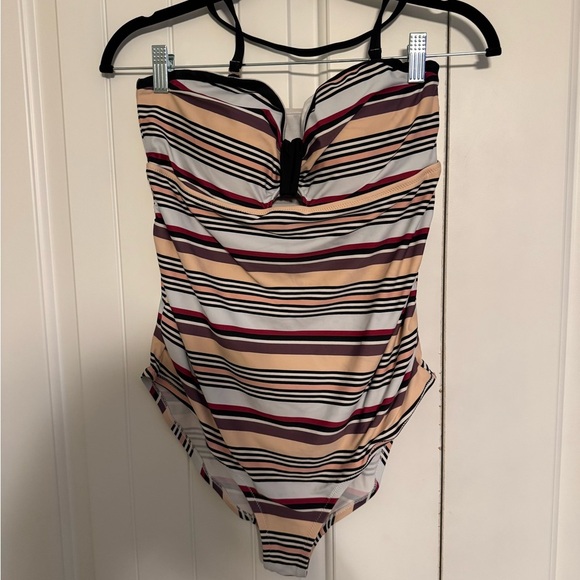 Jessica Simpson Maternity One Piece Swimsuit / Bathing Suit Striped Ruched Large - Picture 2 of 7